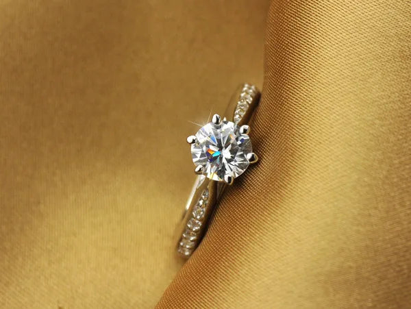 925 Sterling Silver Six-Claw Tourmaline Ring | Wovetsa