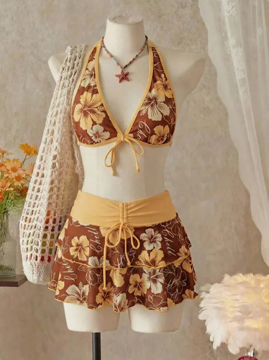 Floral Color Block Triangle Halter 3-Piece Bikini Set | Wovetsa