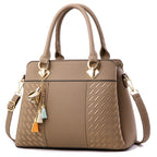Diamond Quilted Large Shoulder Bag | Wovetsa