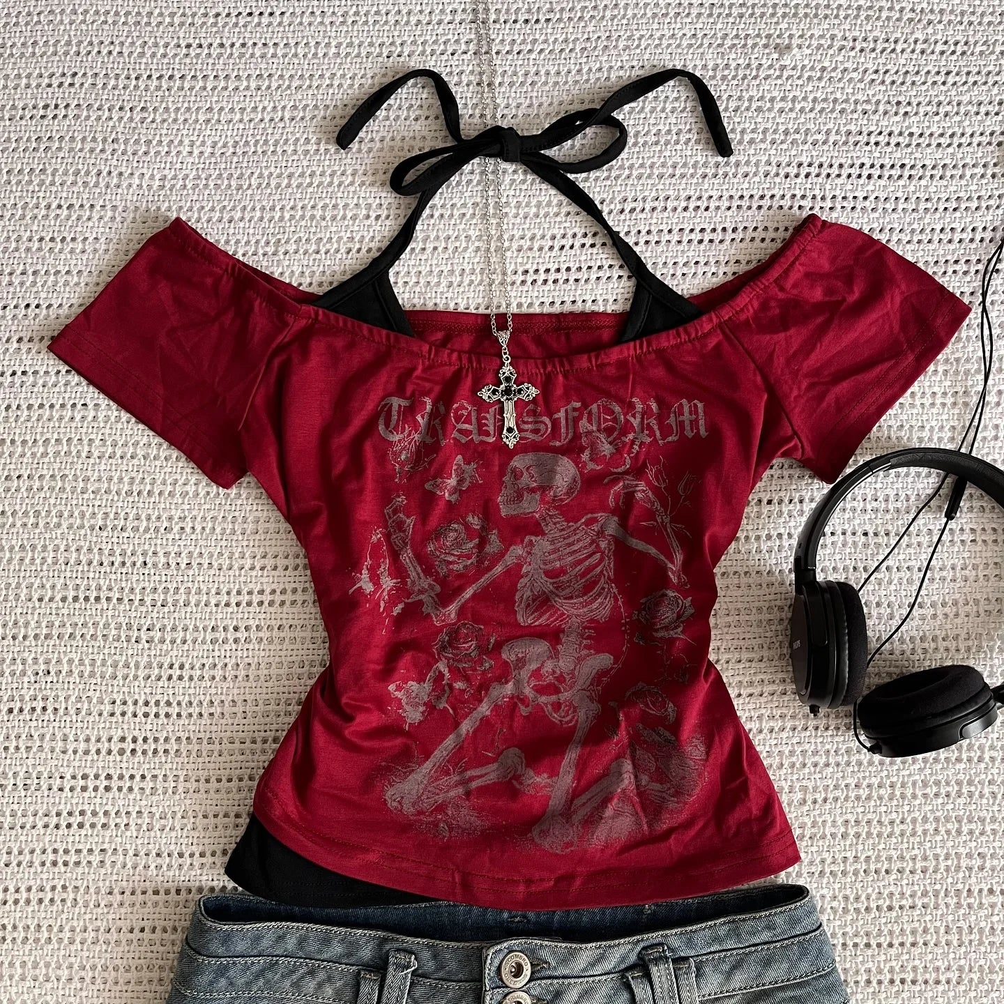 Y2K Anime Print Crop Vest | Wovetsa