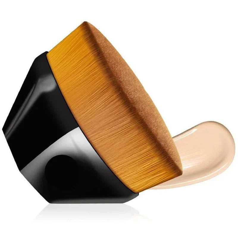 Large Powder & Blush Makeup Brush | Wovetsa