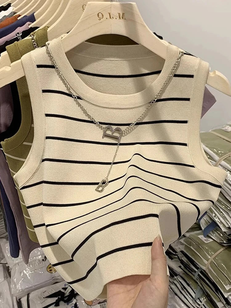 Striped Knit Sleeveless Top | Wovetsa