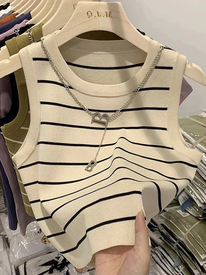 Striped Knit Sleeveless Top | Wovetsa