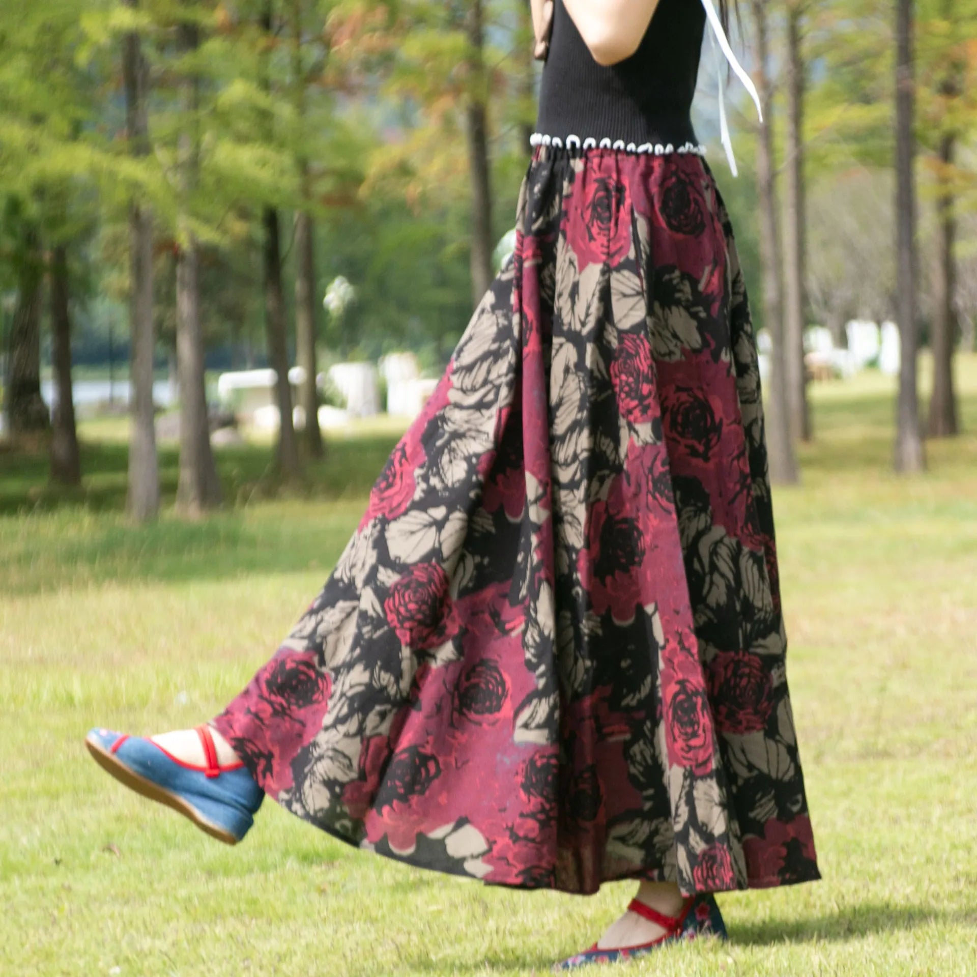 Bohemian Floral Print Cotton Linen Maxi Skirt | Wovetsa