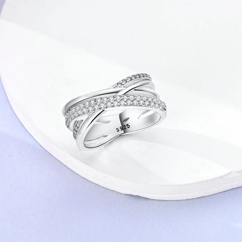 925 Silver Sparkling Zircon Star Ring | Wovetsa