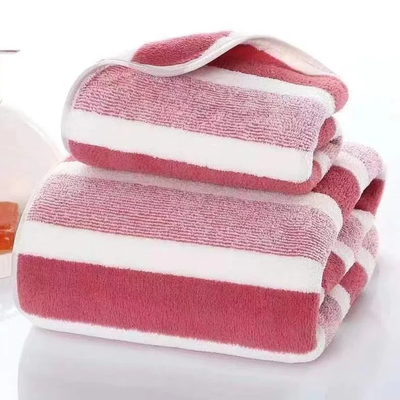Thickened Coral Fleece Bath Towel Soft & Absorbent | Wovetsa