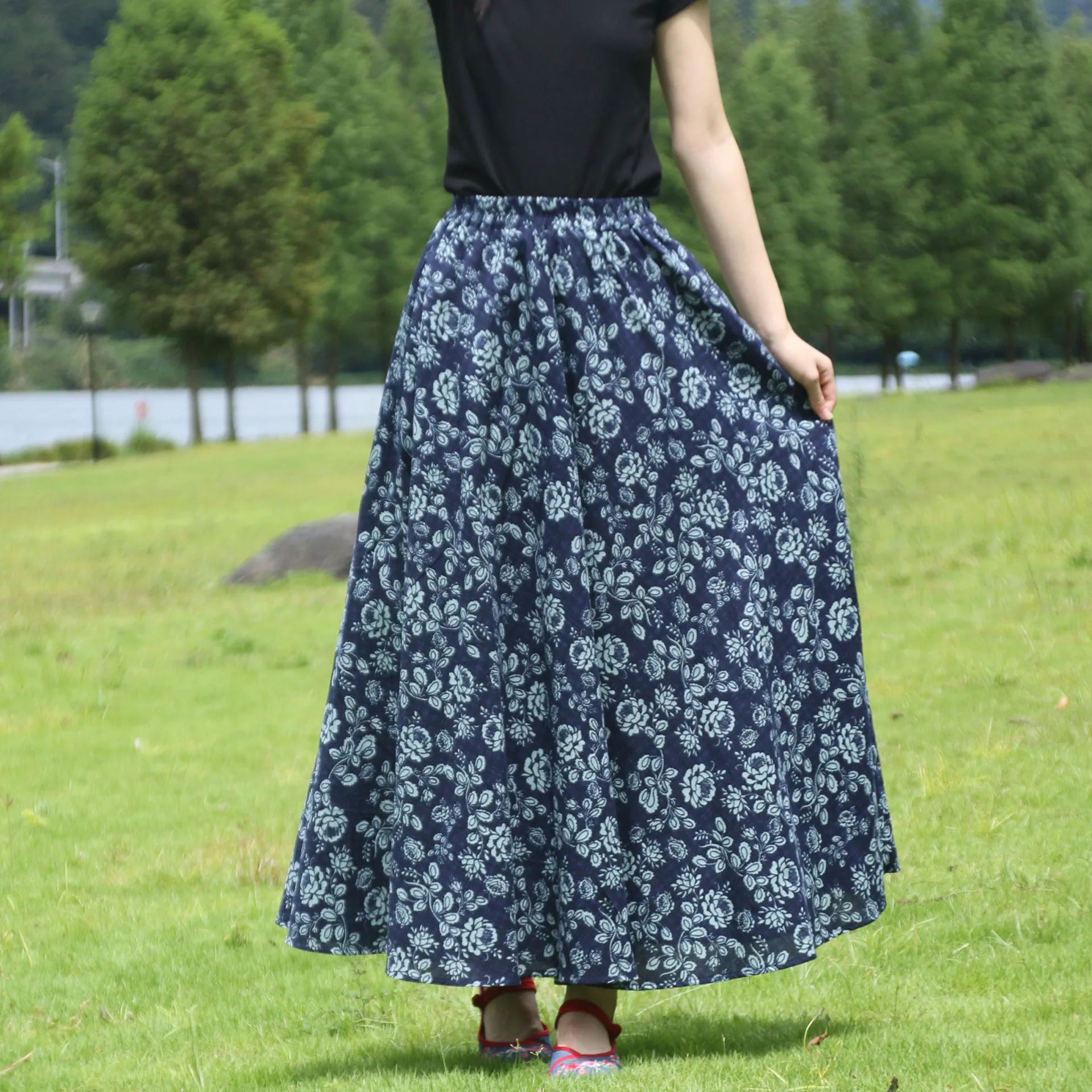 Bohemian Floral Print Cotton Linen Maxi Skirt | Wovetsa