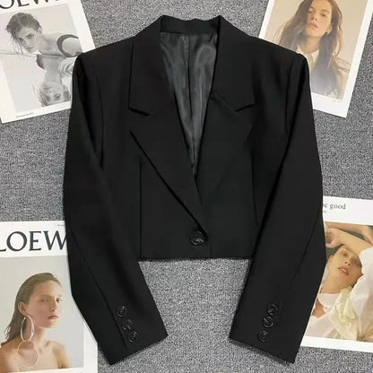 Notched Collar Cropped Blazer | Wovetsa