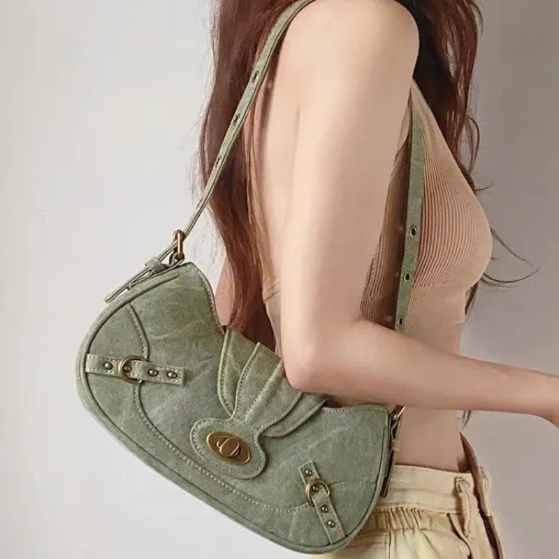 Y2K Rivet Canvas Saddle Bag | Wovetsa