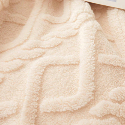 Lightweight Coral Fleece Blanket Sofa Throw & Bed Cover | Wovetsa