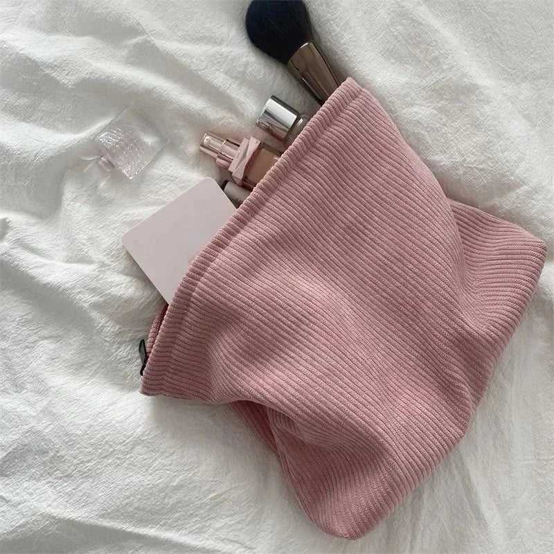 Corduroy Makeup Bag | Wovetsa