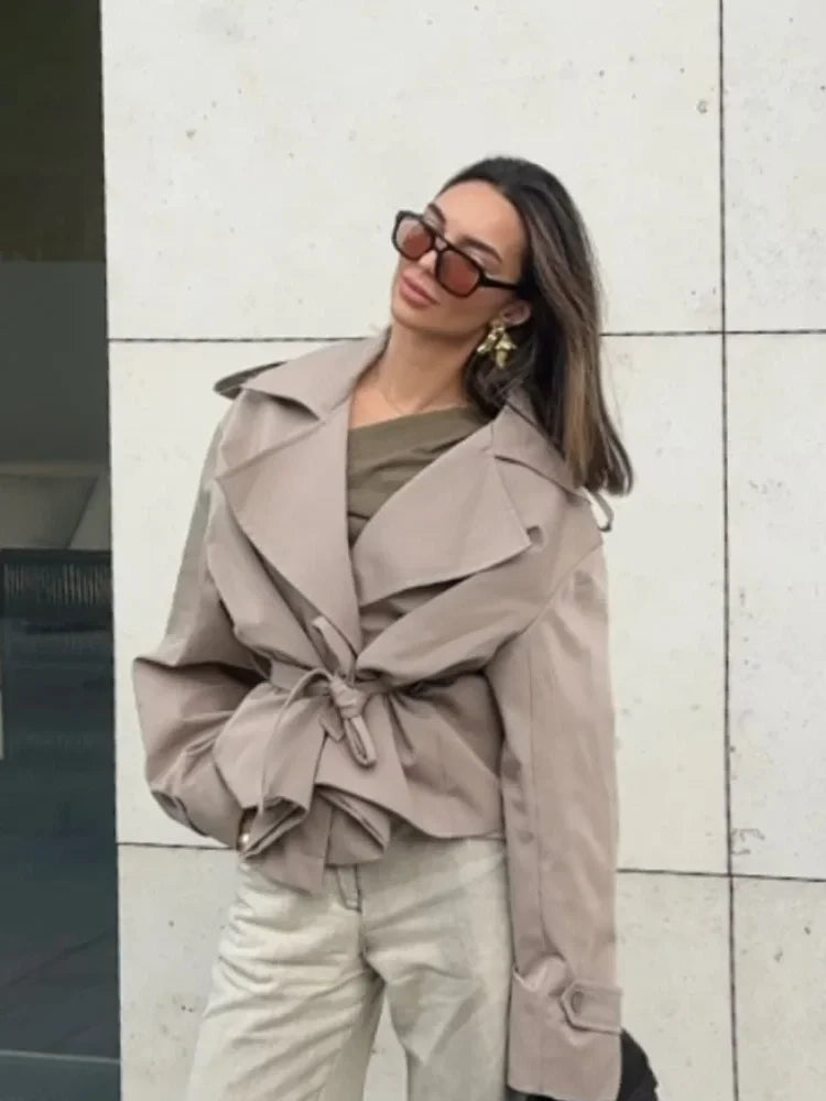 Lapel Trench Coat | Wovetsa