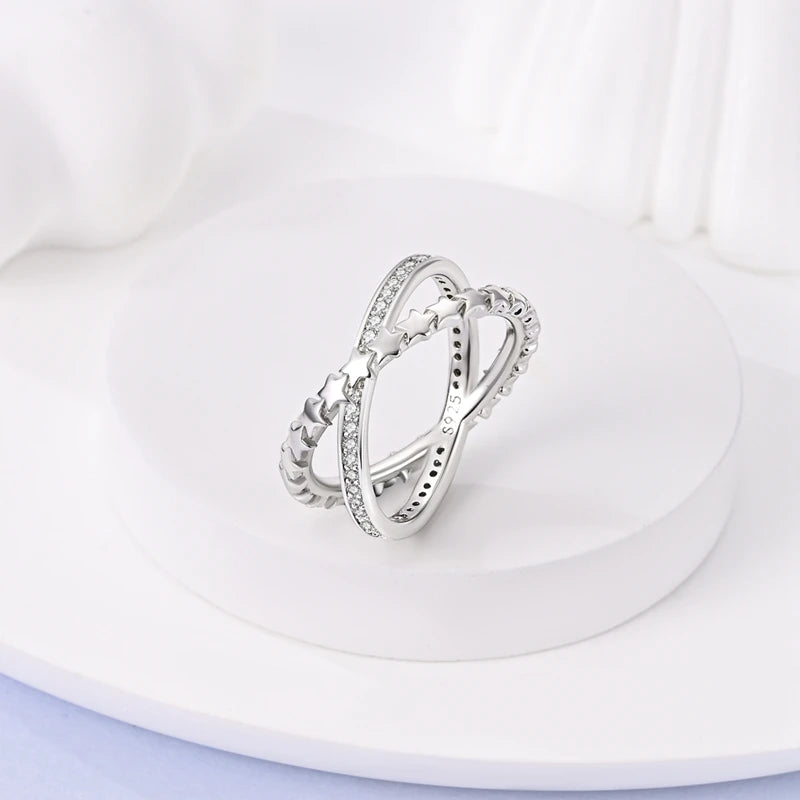 925 Silver Sparkling Zircon Star Ring | Wovetsa