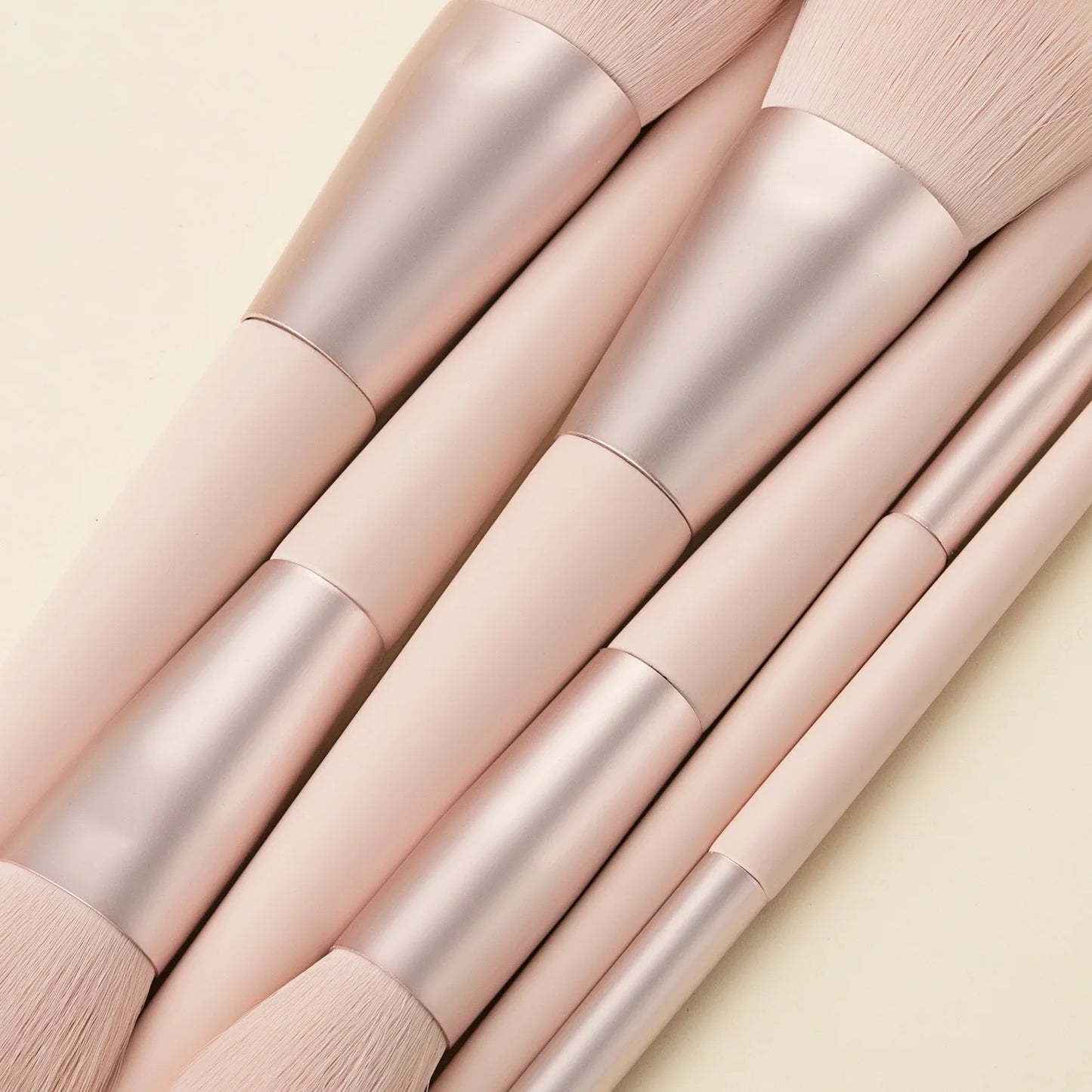 11-Piece Vegan Makeup Brush Set | Wovetsa