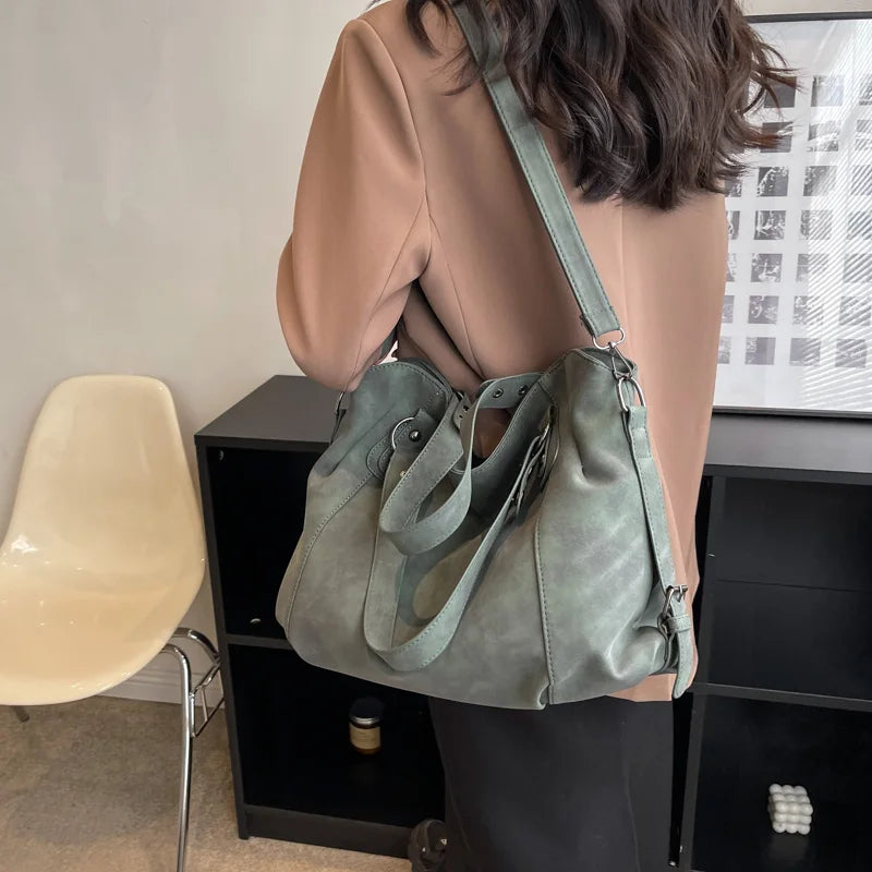 Large Capacity Vintage PU Tote Bag | Wovetsa