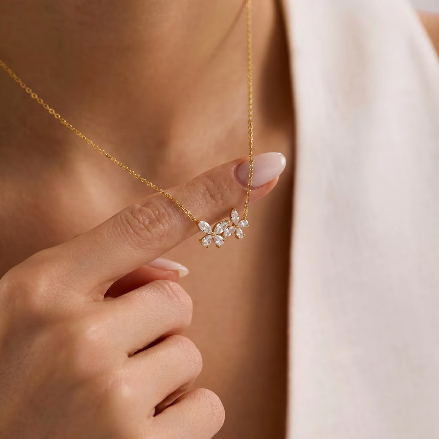 Gold Pendant Necklace Collection | Wovetsa