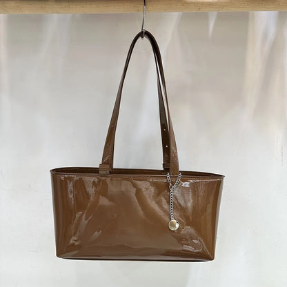 Patent Leather Shoulder Bag | Wovetsa