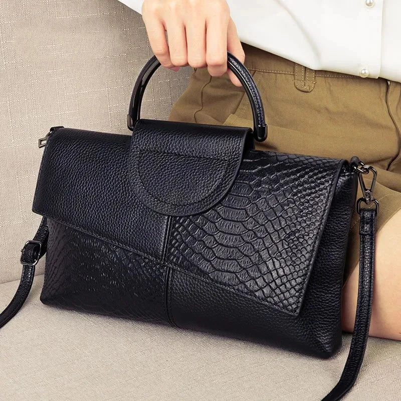 Soft Flap Crossbody Shoulder Bag | Wovetsa