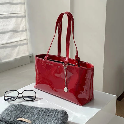 Patent Leather Shoulder Bag | Wovetsa