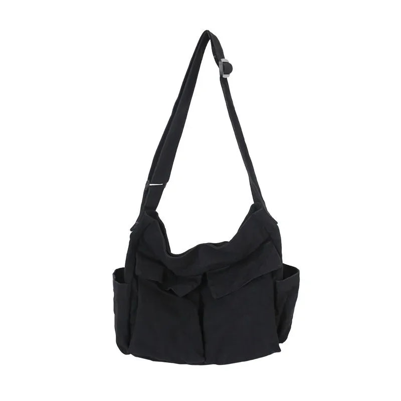 Retro Canvas Messenger Bag | Wovetsa