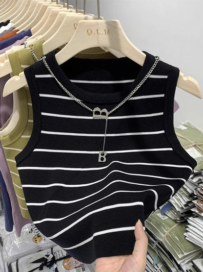 Striped Knit Sleeveless Top | Wovetsa