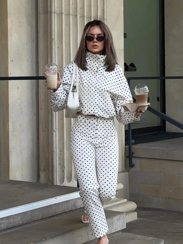 HH Woman Autumn Long Sleeves Turtleneck Zipper With Pockets Drawstring Casual Coats Women Fashion Polka Dot Printed Jacket