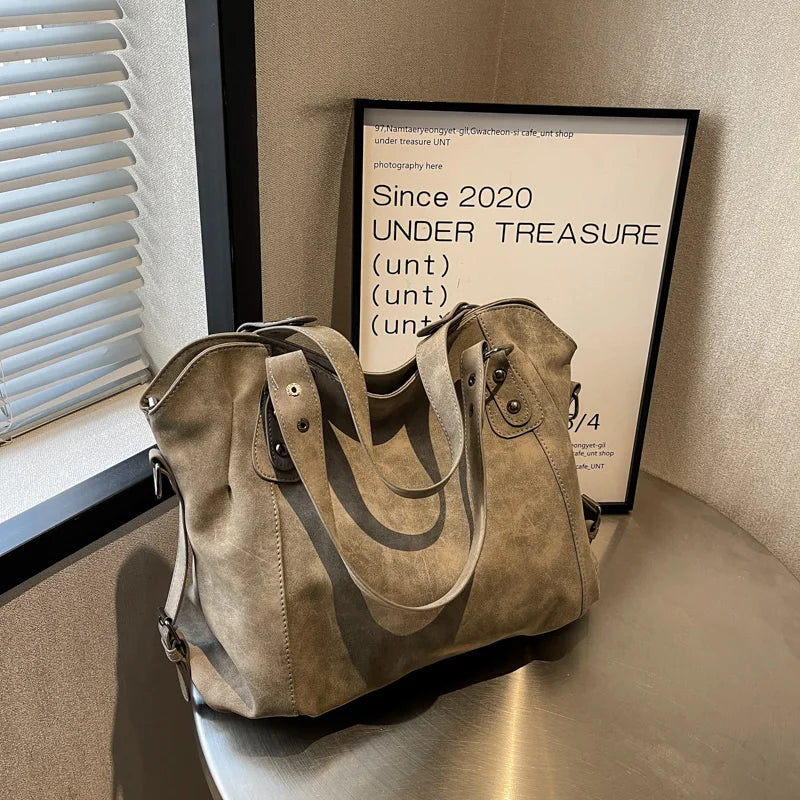 Large Capacity Vintage PU Tote Bag | Wovetsa