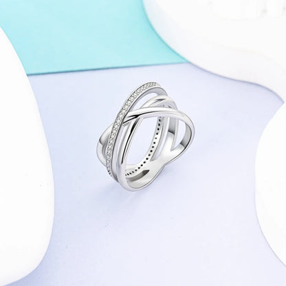 925 Silver Sparkling Zircon Star Ring | Wovetsa