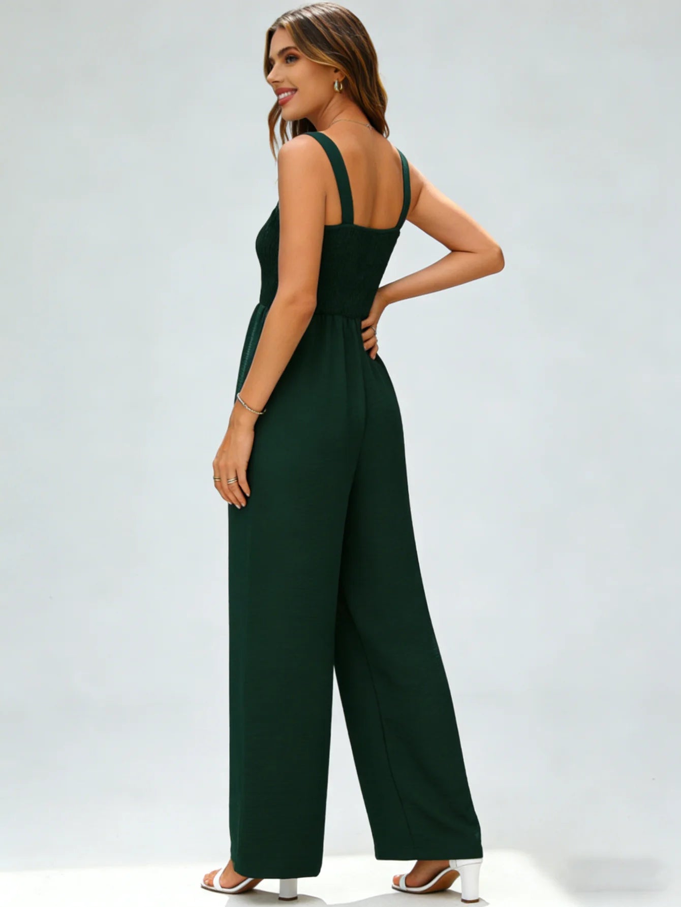 Women's Wide Leg Jumpsuit – Casual Loose Fit Solid Color Sleeveless One Piece Outfit