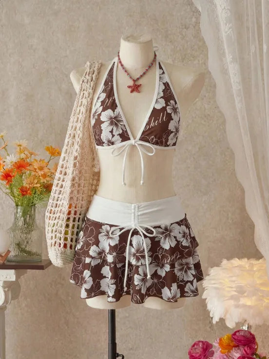 Floral Color Block Triangle Halter 3-Piece Bikini Set | Wovetsa