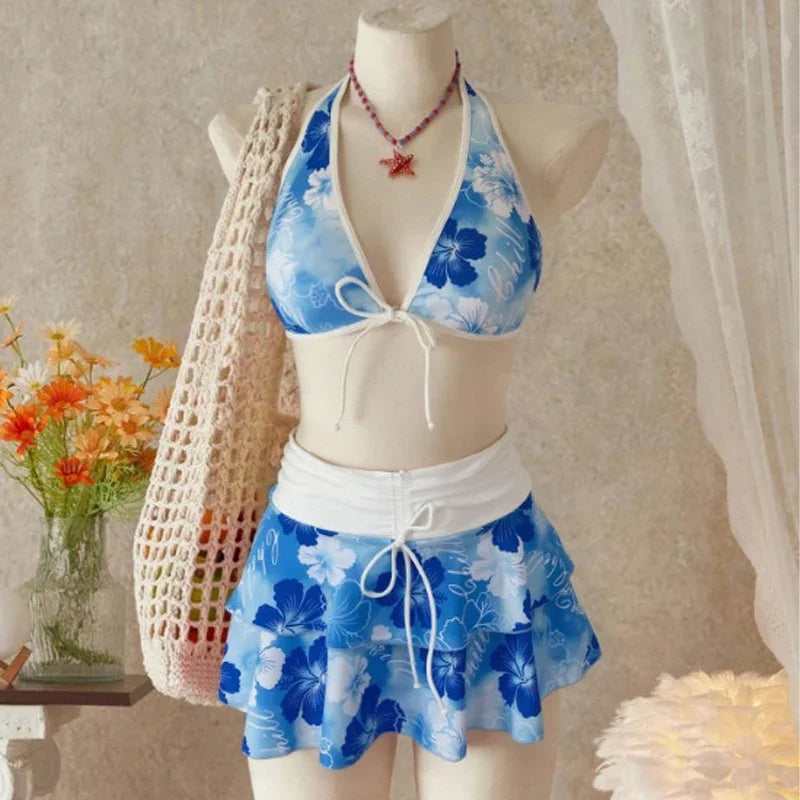 Floral Color Block Triangle Halter 3-Piece Bikini Set | Wovetsa