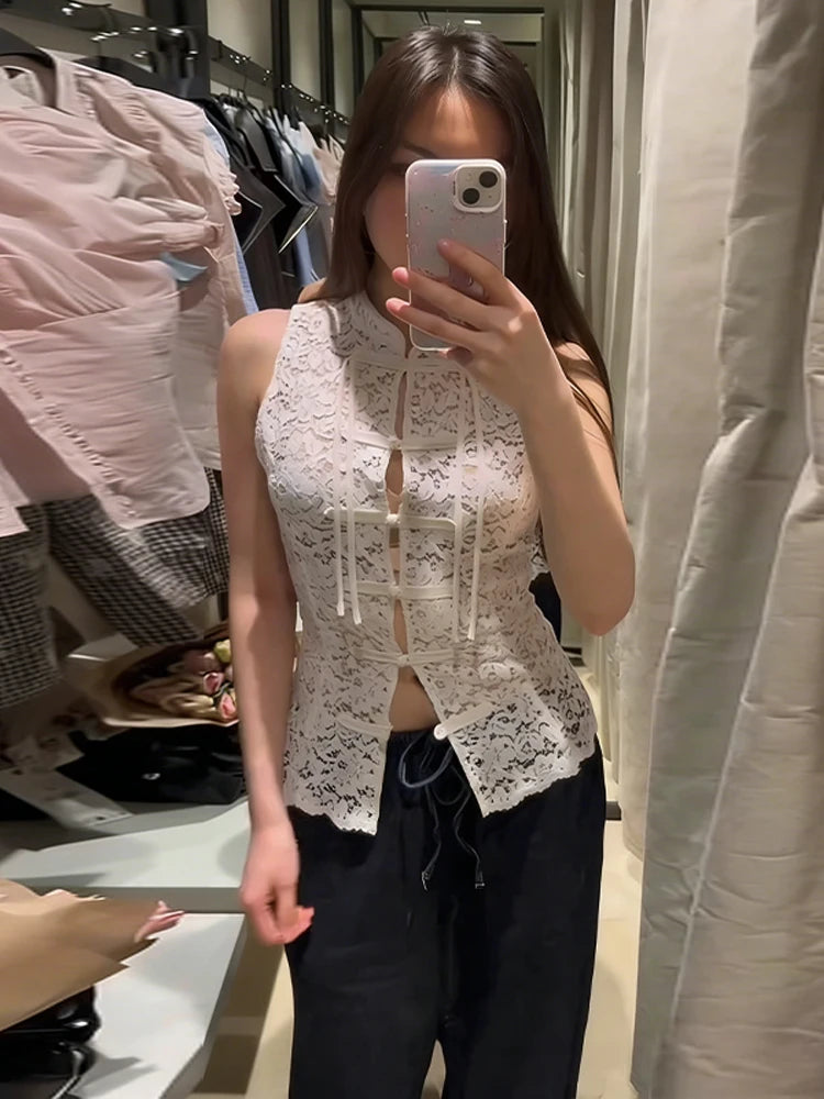 Lace Hollow Out Sleeveless Vest Top | Wovetsa