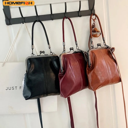 Shell Crossbody Bag | Wovetsa
