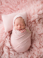 Textured Posing Pillow for Newborn Photography | Wovetsa