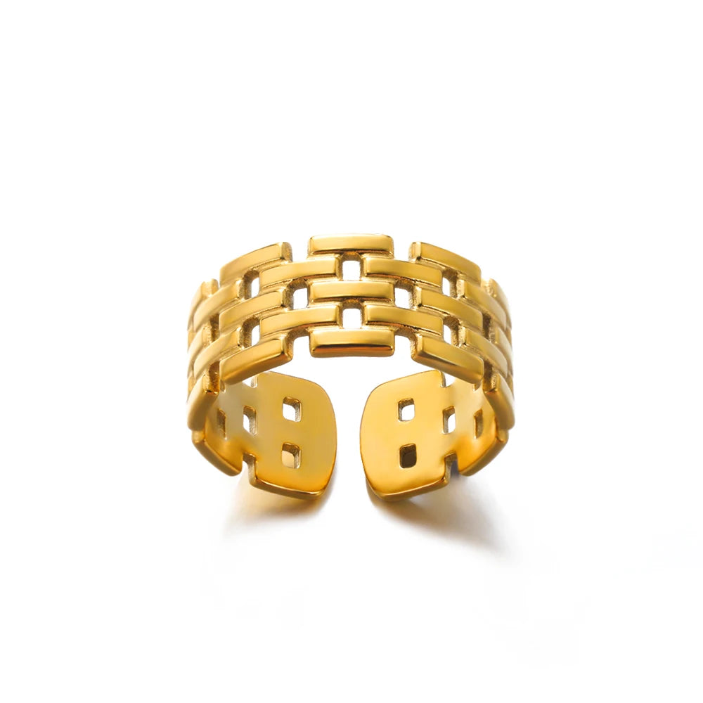 Gold-Tone Stainless Steel Cocktail Ring | Wovetsa