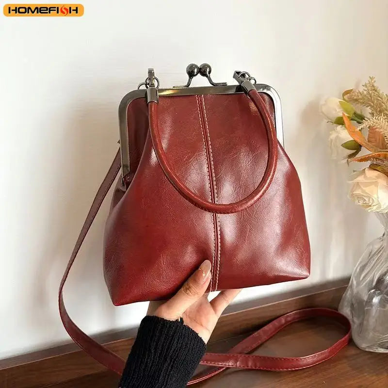 Shell Crossbody Bag | Wovetsa