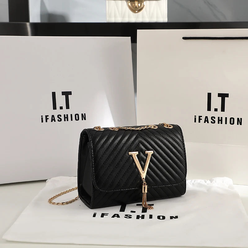 Sequin Tassel Crossbody Bag | Wovetsa
