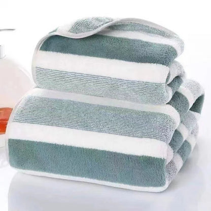 Thickened Coral Fleece Bath Towel Soft & Absorbent | Wovetsa