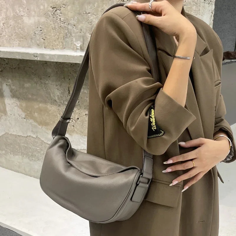 Genuine Leather Saddle Crossbody Bag | Wovetsa