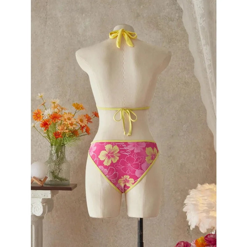 Floral Color Block Triangle Halter 3-Piece Bikini Set | Wovetsa