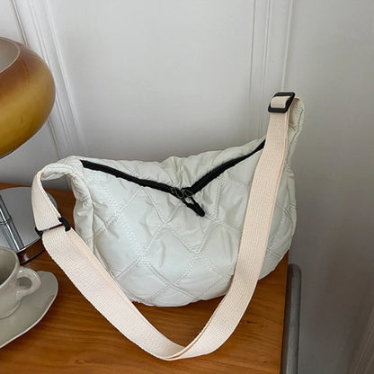 Diamond Check Cloud Shoulder Bag | Wovetsa
