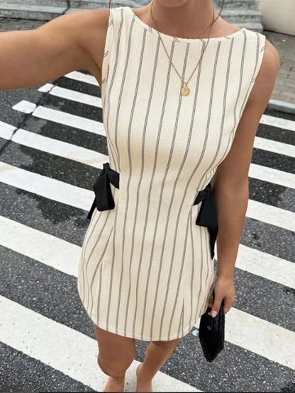 Striped Side Bow Mini Dress | Wovetsa