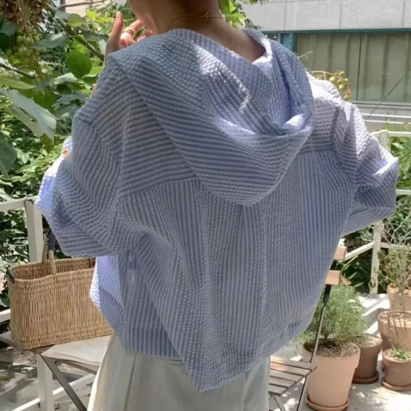 Stripe Contrast Hooded Shirt | Wovetsa