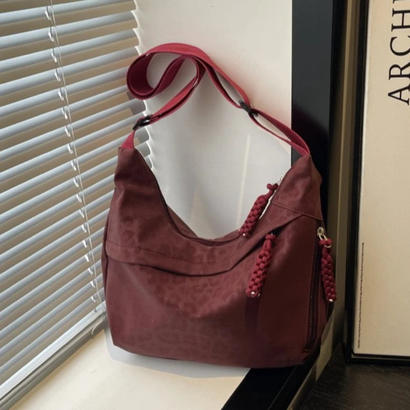 Women Fashion Leopard Print Crossbody Bag Large Capacity Hobo Shoulder Bag for Daily Commuter Multi Pocket Armpit Tote Bag
