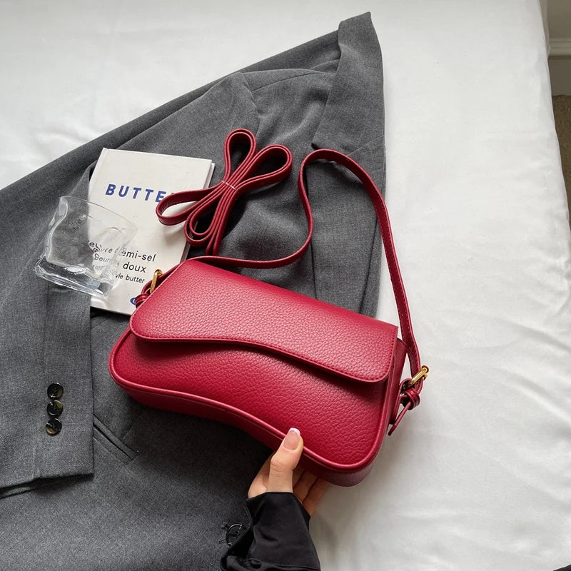 Lychee Pattern Flap Crossbody Bag | Wovetsa