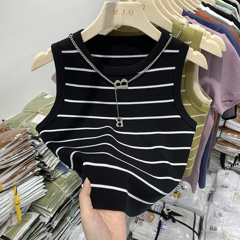 Striped Knit Sleeveless Top | Wovetsa