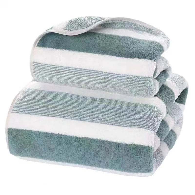 Thickened Coral Fleece Bath Towel Soft & Absorbent | Wovetsa