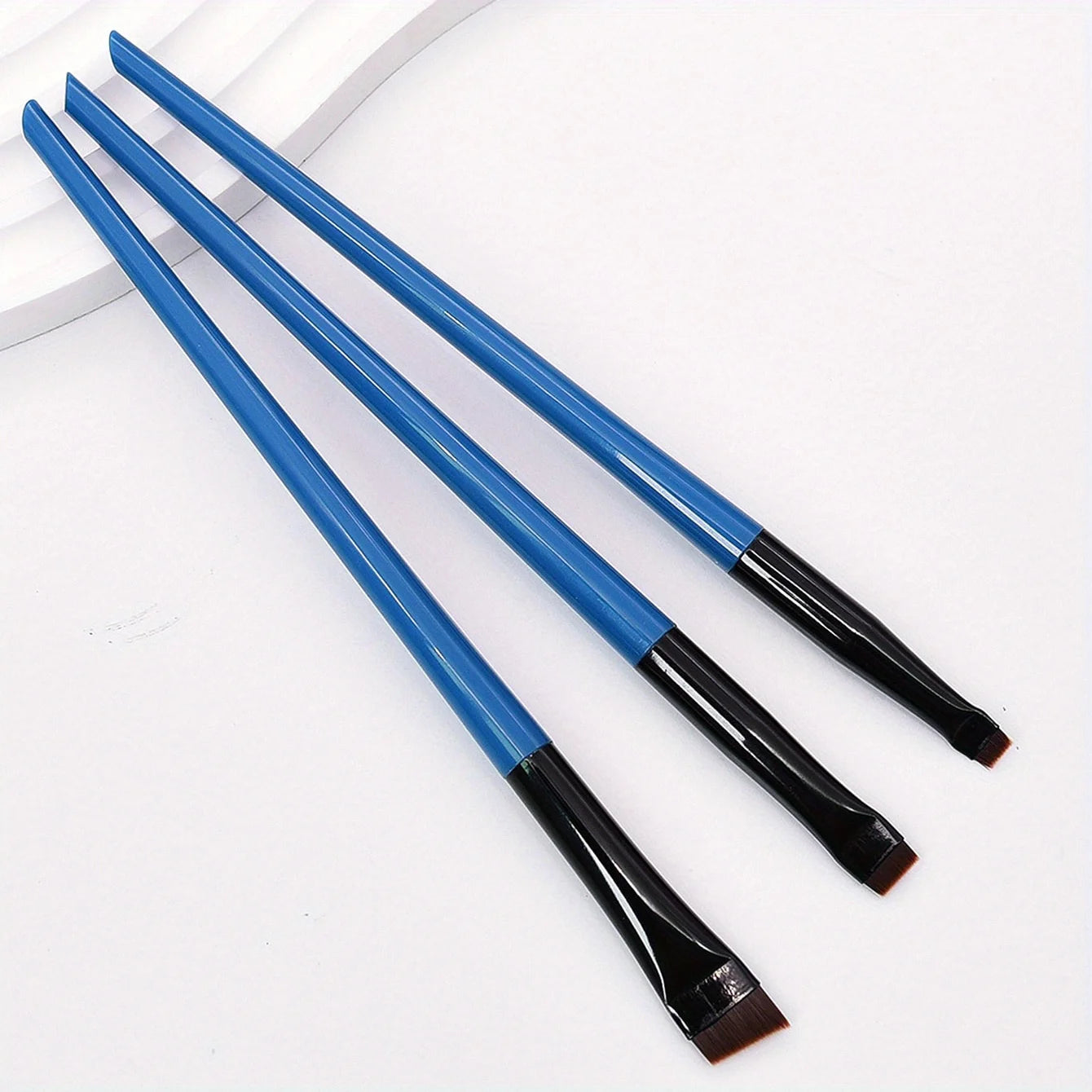 3-Piece Precision Makeup Brush Set | Wovetsa