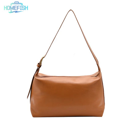 Large Capacity Boston Shoulder Bag | Wovetsa