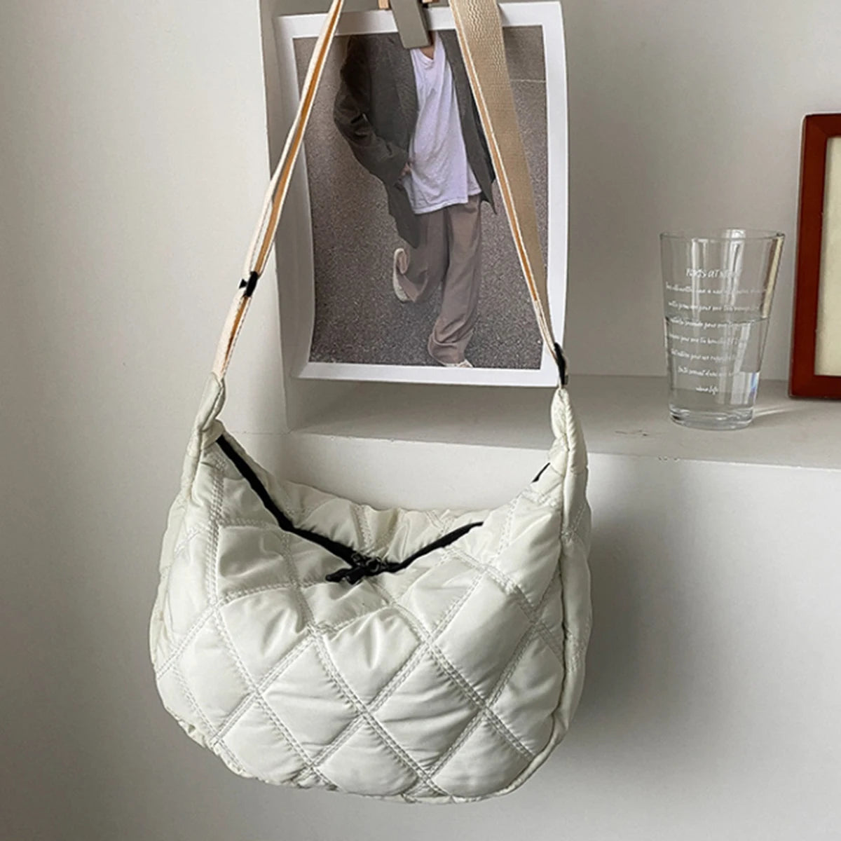 Diamond Check Cloud Shoulder Bag | Wovetsa